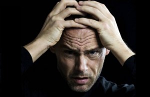 enojo_fastidiado manejo_emociones_terapia_gestalt